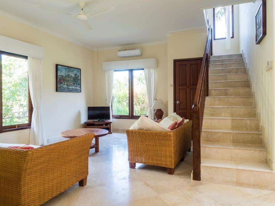 Villa 7, Secret Garden, Kerandangan, Near Senggigi 马塔兰 外观 照片